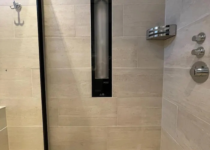 Luxe Voor 2 In Het Heuvelland-de Trekvogel 빌렌